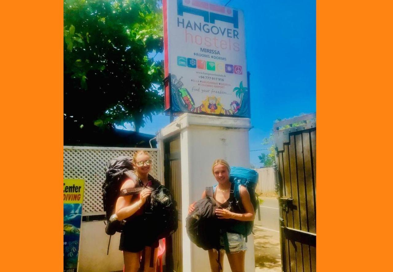 Hangover Hostels ミリッサ エクステリア 写真
