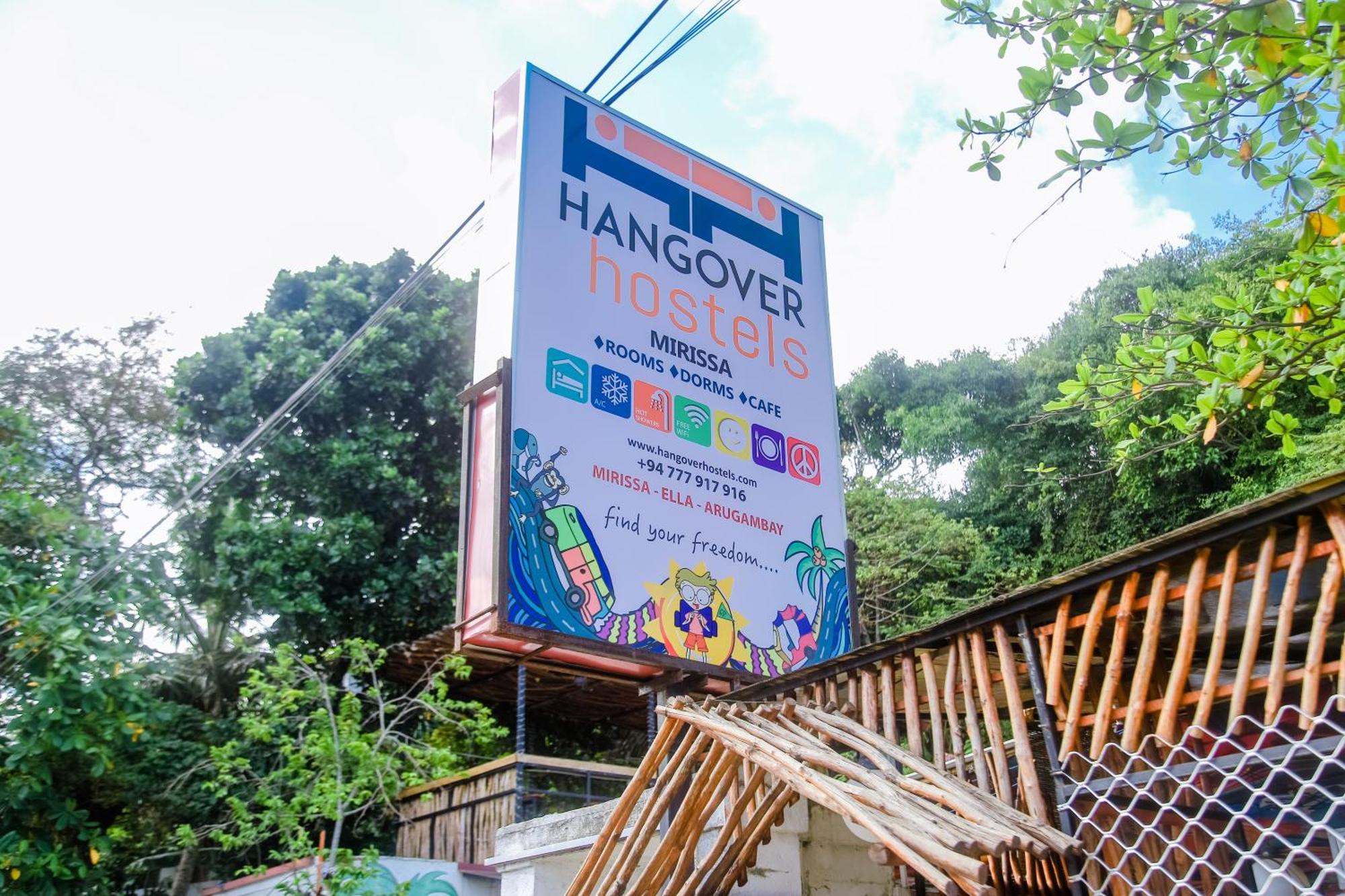 Hangover Hostels ミリッサ エクステリア 写真