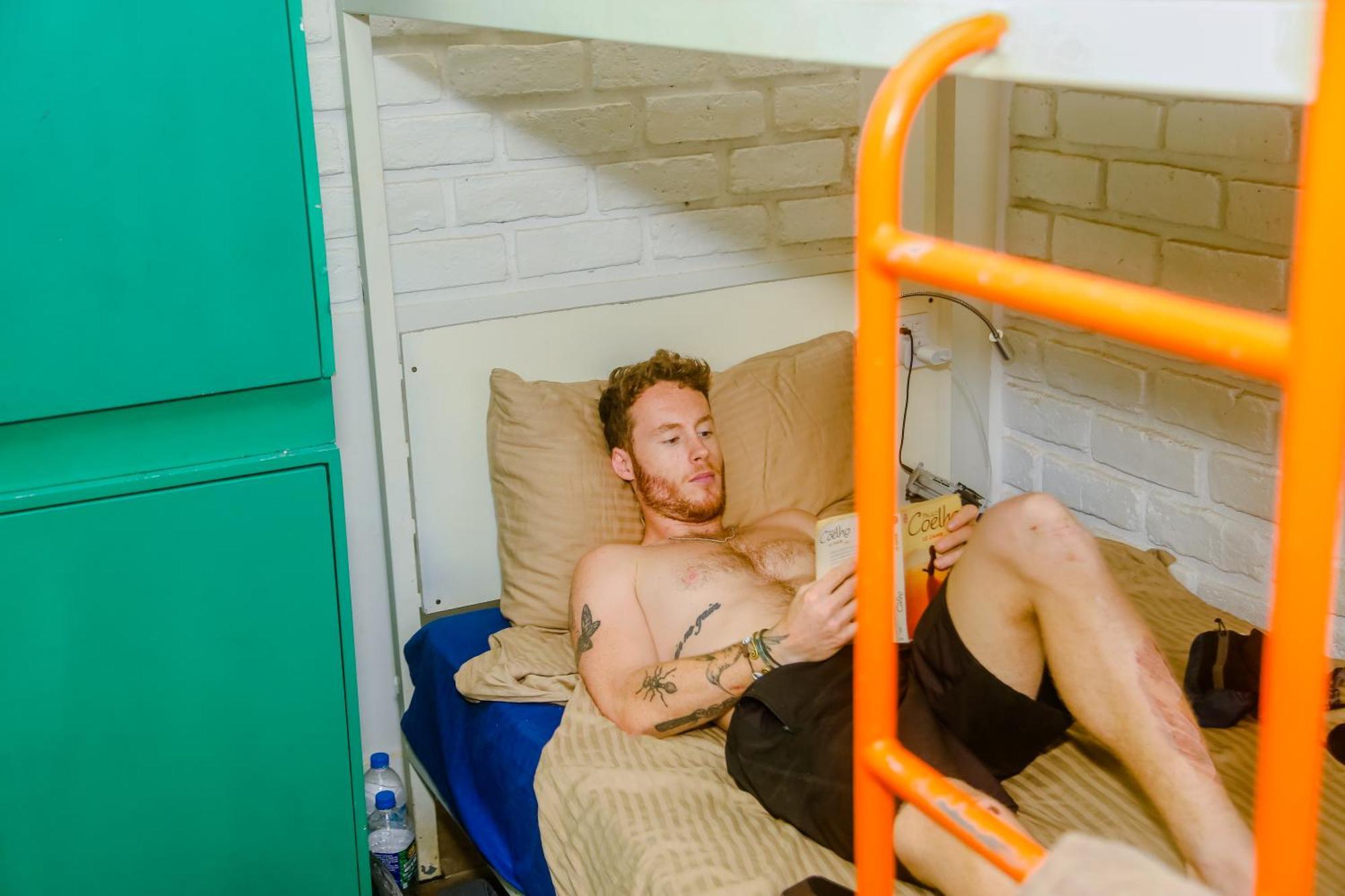 Hangover Hostels ミリッサ エクステリア 写真